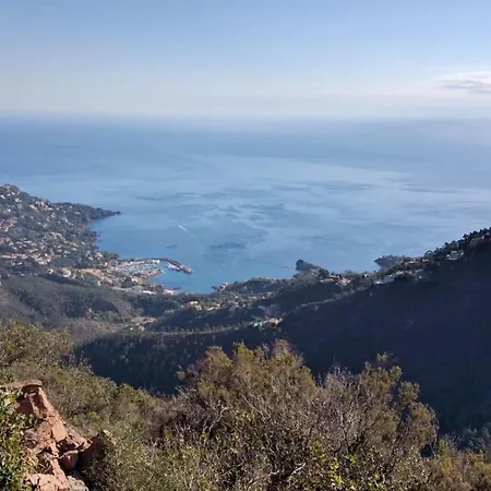 Cap Esterel Village: 2 Pieces Central Belle Vue Mer E1- 161la Apartment